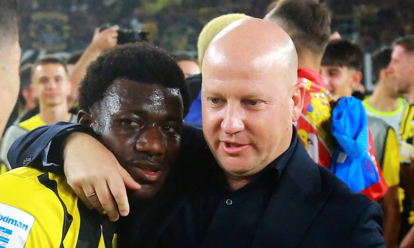 ampoumpakari koita aek marko nikolits podosfairo