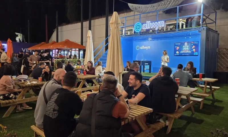 Tα πιο fun γαστρονομικά διλήμματα του Athens Street Food Festival – Η Allwyn συνάντησε τους food lovers του φεστιβάλ και ζήτησε τις προτάσεις τους