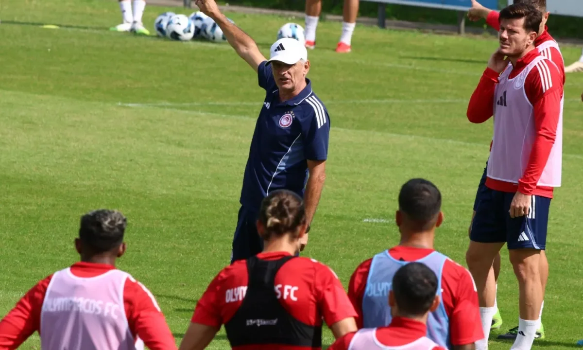 jose luis mendilibar, olympiacos,