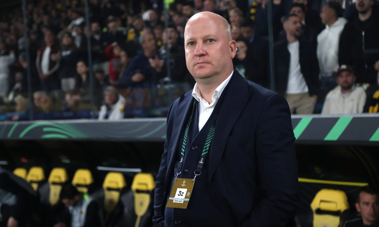 aek podosfairo marko nikolits