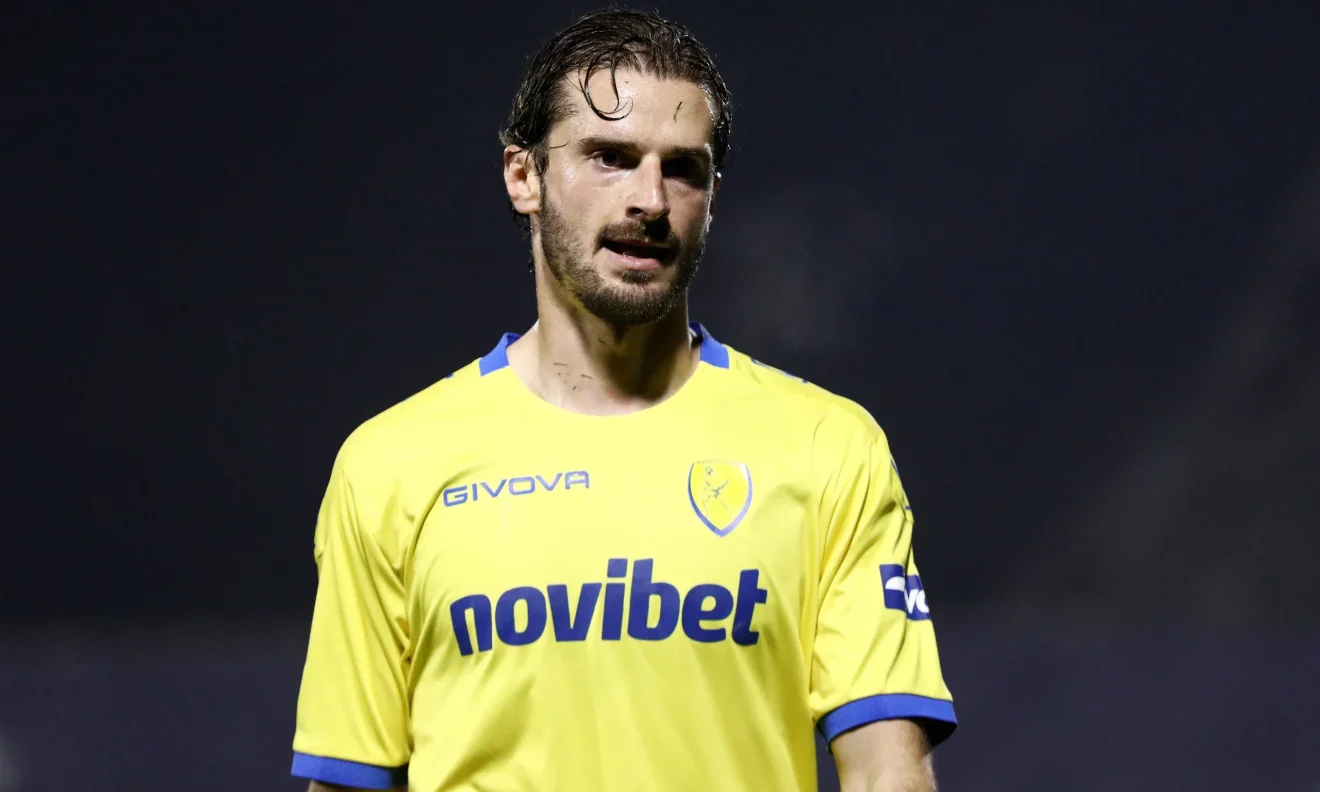 aek podosfairo marios oikonomoy troxaio