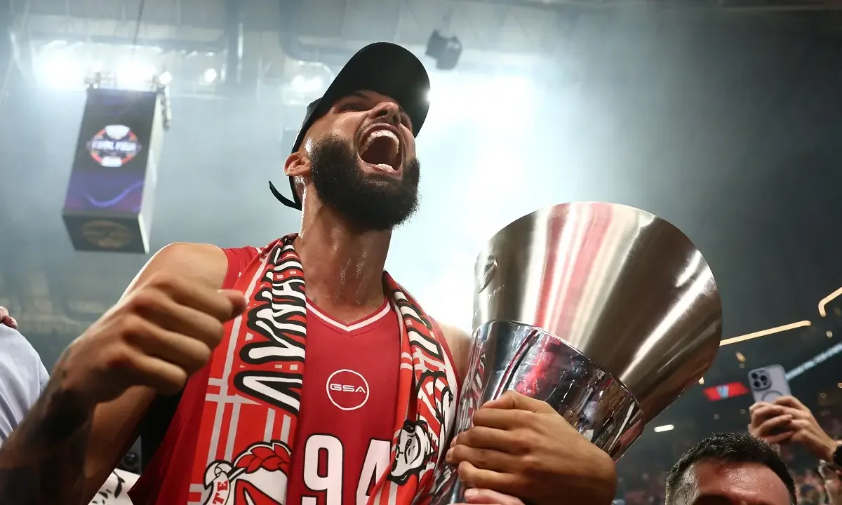 evan furnier, olympiacos, giorgos bartzokas