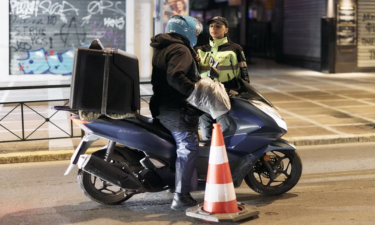 troxaia attikis elegxoi alkotest parabaseis kok sillipseis odigon