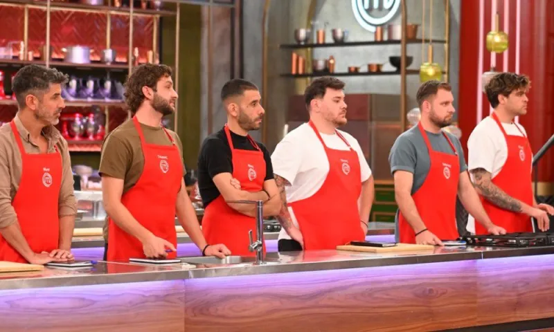 MasterChef 2/6: Αποχώρηση, δεκάδα και μεγάλη ανατροπή στις ομάδες