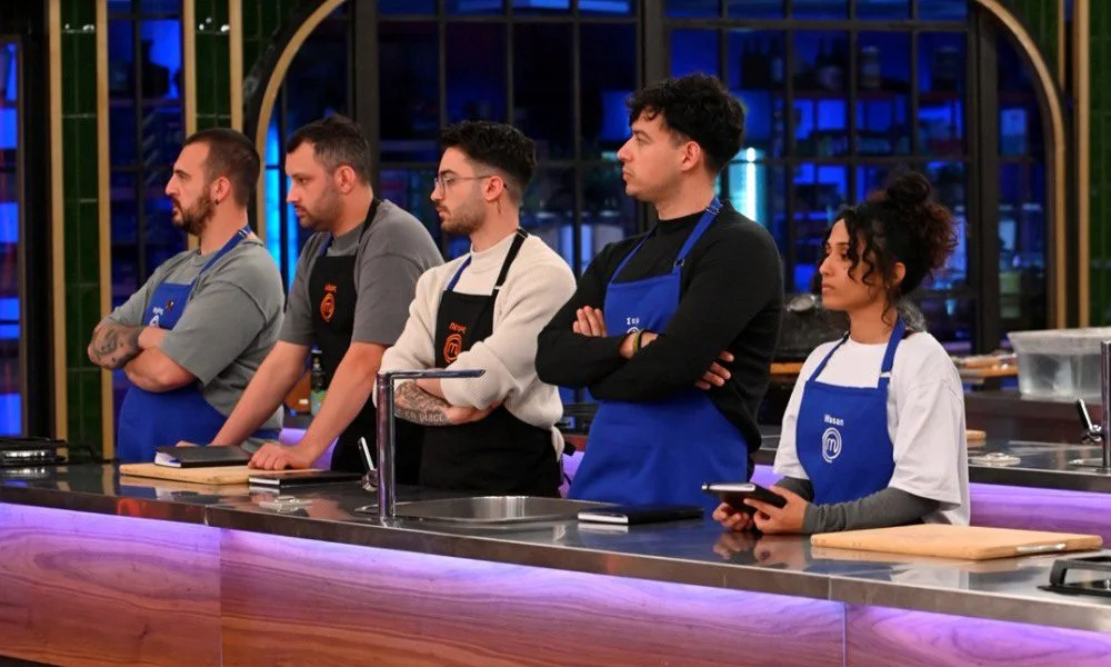 Spoiler για το αποψινό MasterChef. Η μπριγάδα που παίρνει τη νίκη και ο παίκτης που μένει εκτός τελικής δεκάδας.
