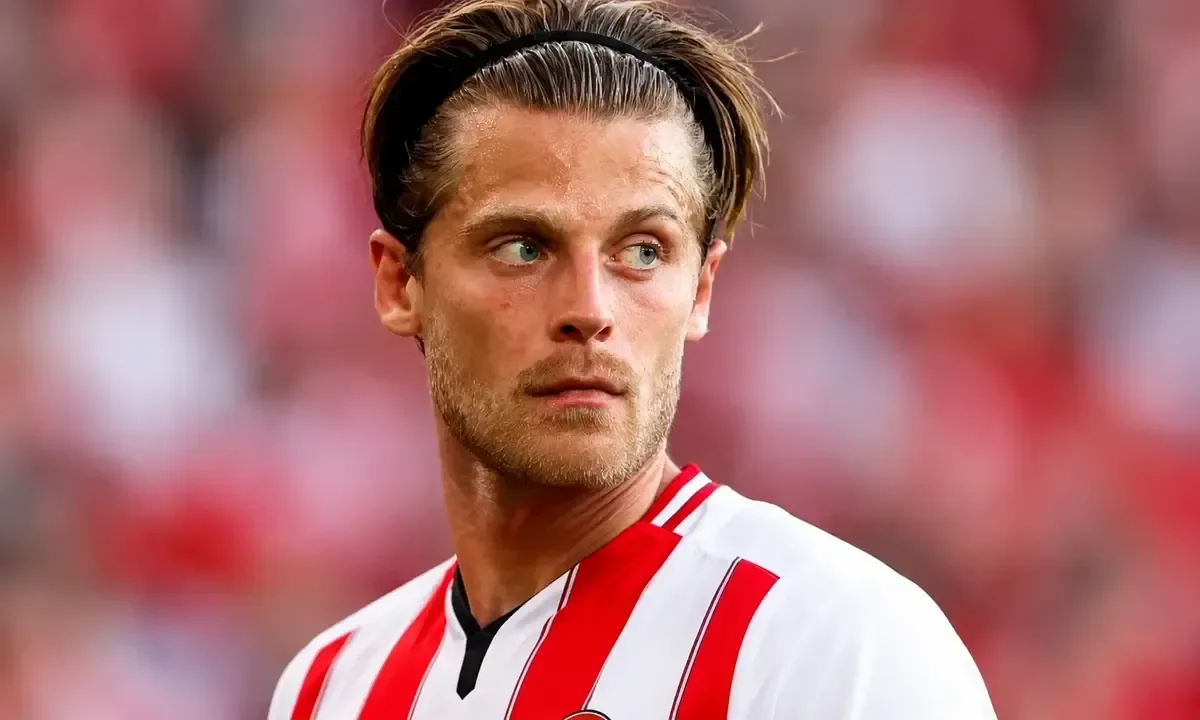 jacob neestroup panathinaikos mathias jensen podosfairo