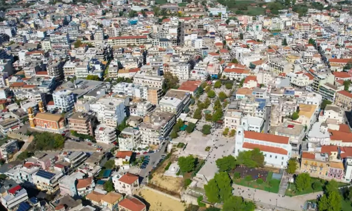 Πύργος: Μυστήριο με ανυπόφορη δυσοσμία