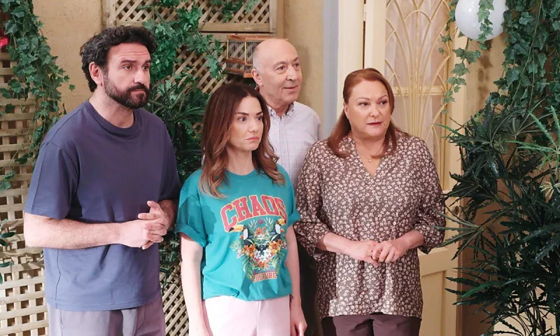 Το Σόι Σου επόμενα επεισόδια: Αντωνία και Κωνσταντίνος κατεβαίνουν αντίπαλοι στις εκλογές
