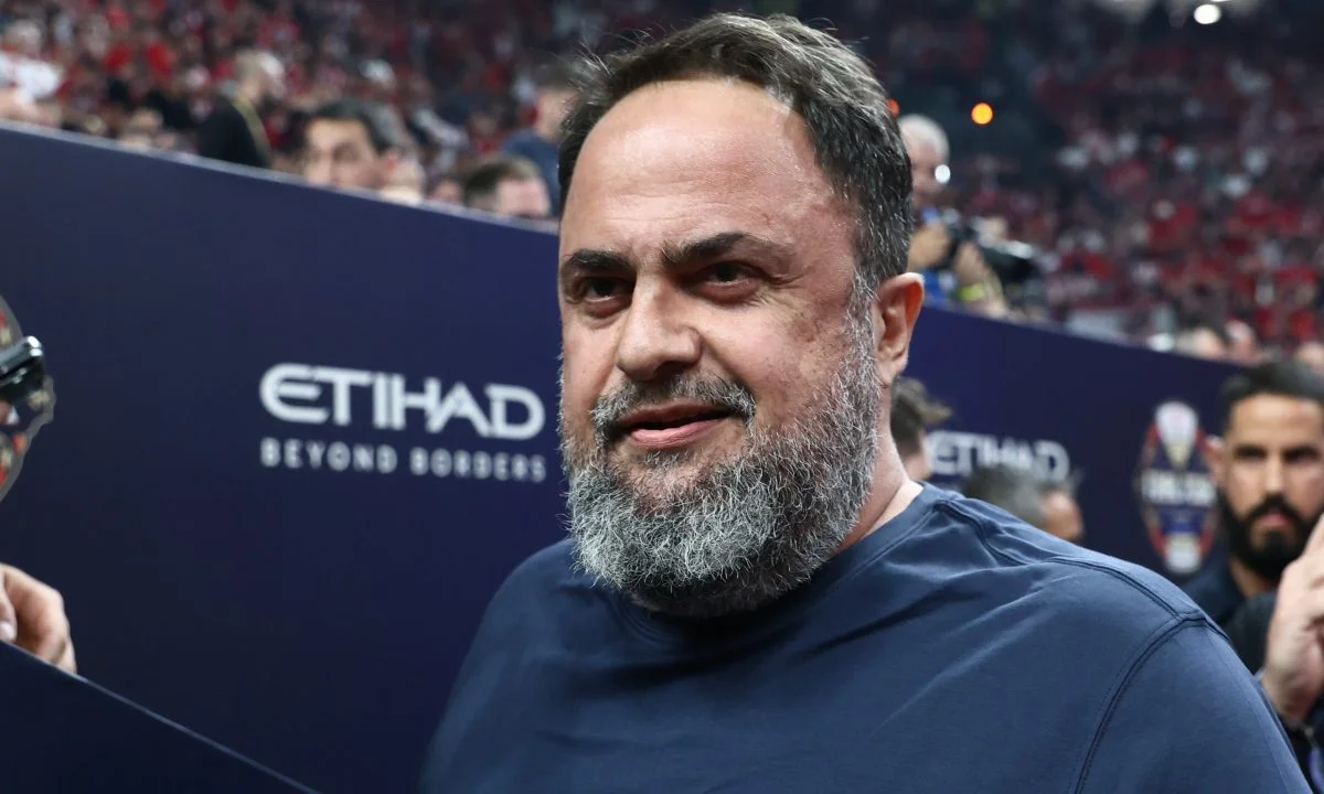 Ο Ματέο Τονιότσι αποδέχθηκε πρόταση του Βαγγέλη Μαρινάκη για κεντρικό διευθυντικό ρόλο σε Ολυμπιακό, Νότιγχαμ Φόρεστ και Ρίο Άβε.
