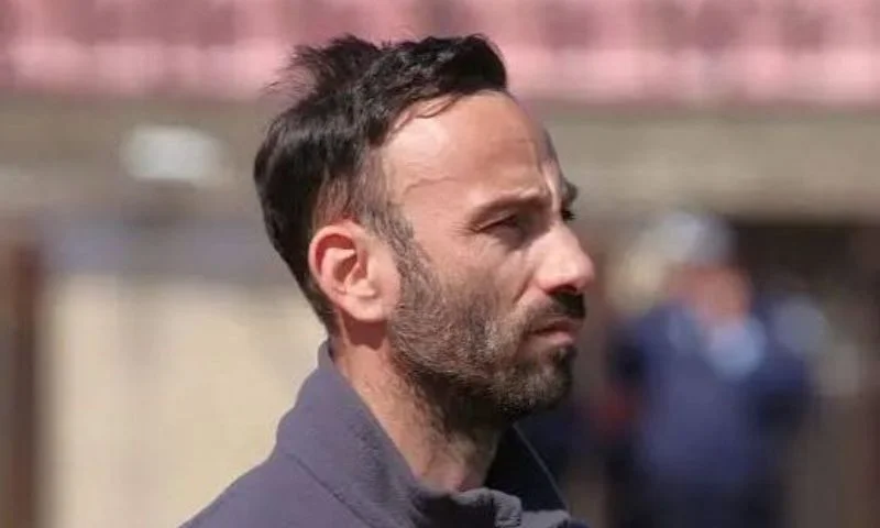 Η διοίκηση του Πέλοπα ανακοίνωσε την παραμονή του ικανού προπονητή και για τη νέα σεζόν - Βασίλης Μιχαλόπουλος