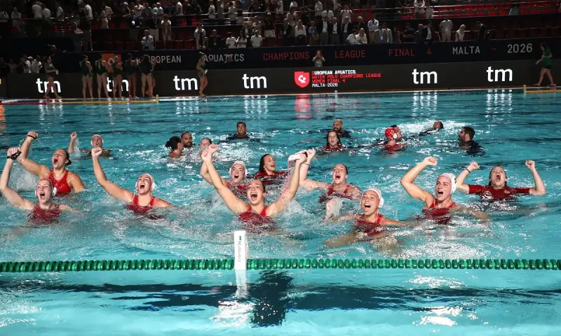 O Ολυμπιακός πρωταθλητής Ευρώπης με επική ανατροπή