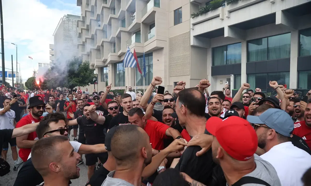 olympiacos, cosmos