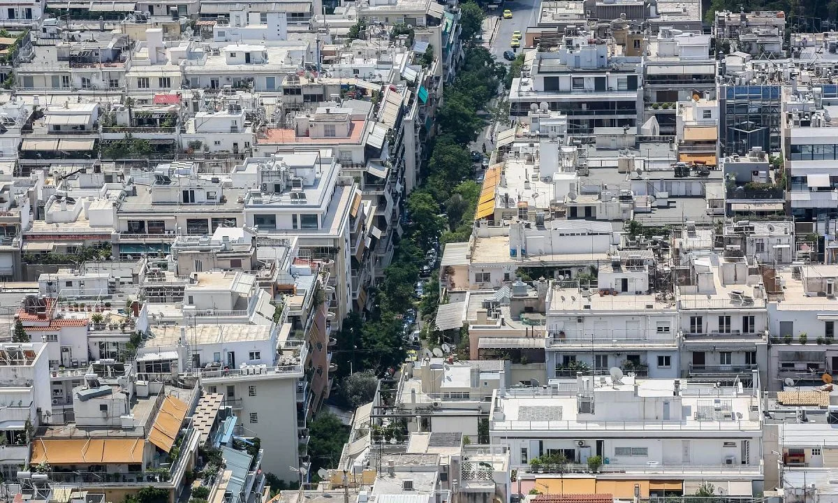 Ξεκινά το νέο πρόγραμμα «Εξοικονομώ-Ανακαινίζω για νέους», με το οποίο νέοι (18-39) μπορούν να αναβαθμίσουν ενεργειακά την κατοικία τους.