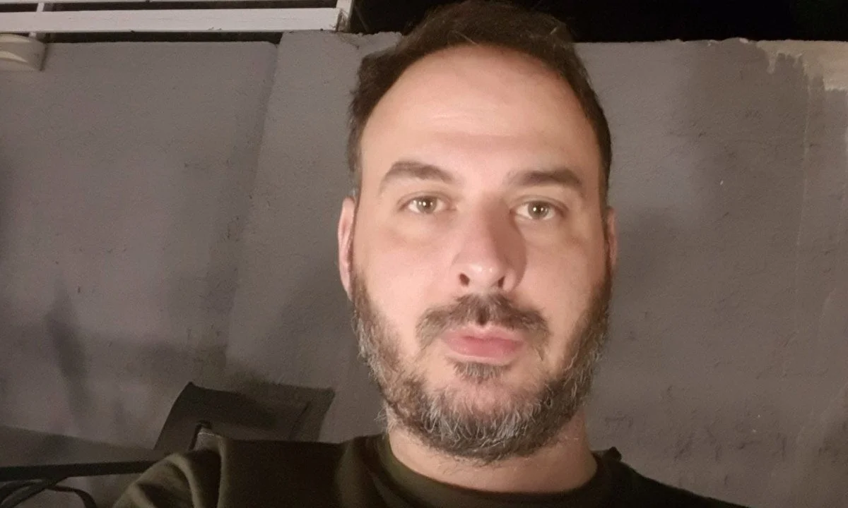 Σαρωνικός Με ήθος, συνέπεια και αφοσίωση, ο έμπειρος Αθλητικός Διευθυντής αποτέλεσε βασικό στήριγμα της ομάδας σε κάθε περίσταση