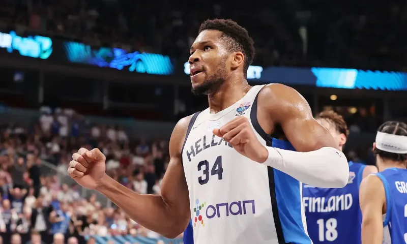 Γιάννης Αντετοκούνμπο στους Miami Heat: Ο Greek Freak φέρνει καύσωνα στη South Beach και αλλάζει τον χάρτη του NBA