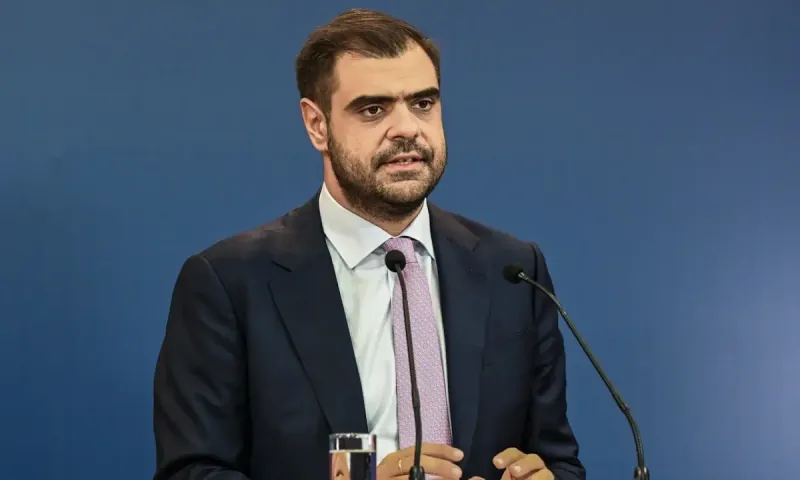 Μαρινάκης για τη διαρροή δεδομένων: «Για ένα mail μιλάμε» – Πλήρης πολιτική κάλυψη στους καταδικασμένους του E-mail gate