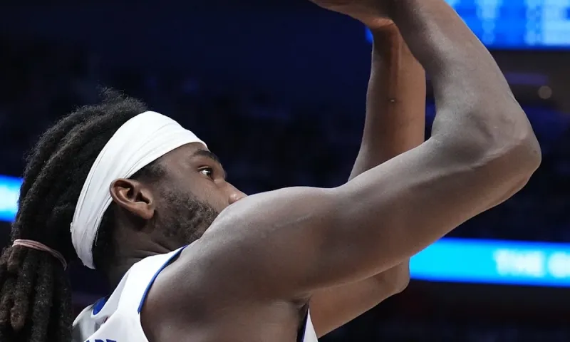 Οι Πίστονς στέλνουν τον Isaiah Stewart στους Γκρίζλις για τρία picks δεύτερου γύρου