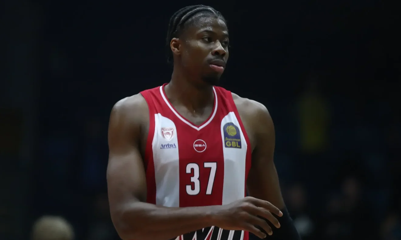 olimpiakos aris metagrafes kostas antetokoynmpo