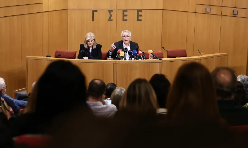 Μισθοί στην Ελλάδα : Οι αυξήσεις χάνονται στην ακρίβεια, 31% κάτω η αγοραστική δύναμη