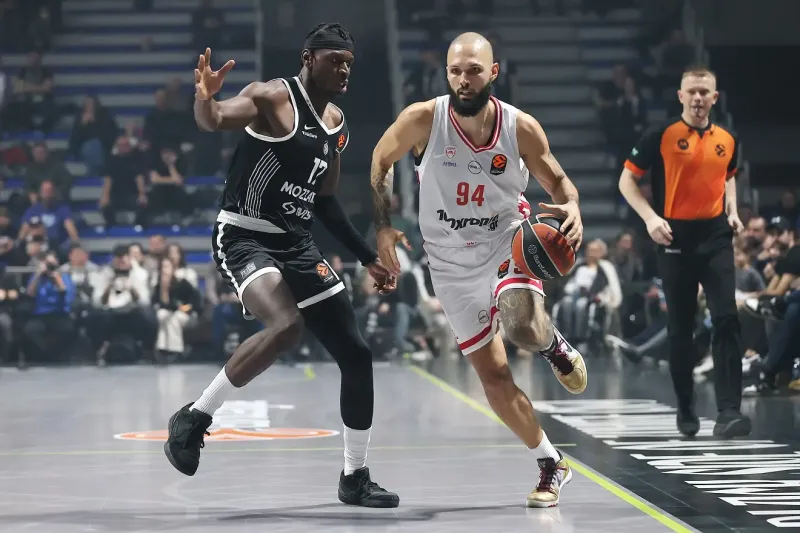 Ολυμπιακός και Παναθηναϊκός περιμένουν τον Μπόνγκα - Όλα κρίνονται μετά την 1η Ιουλίου