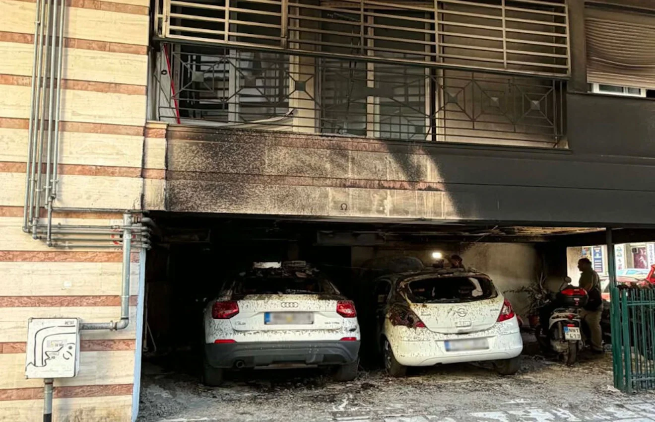 Κυρανάκης, Χατζηδάκης και Σκέρτσος επιστρατεύουν «εμφύλια» ανακλαστικά, αντί η κυβέρνηση να λειτουργεί ως εγγυητής ενότητας απέναντι στην τρομοκρατία.