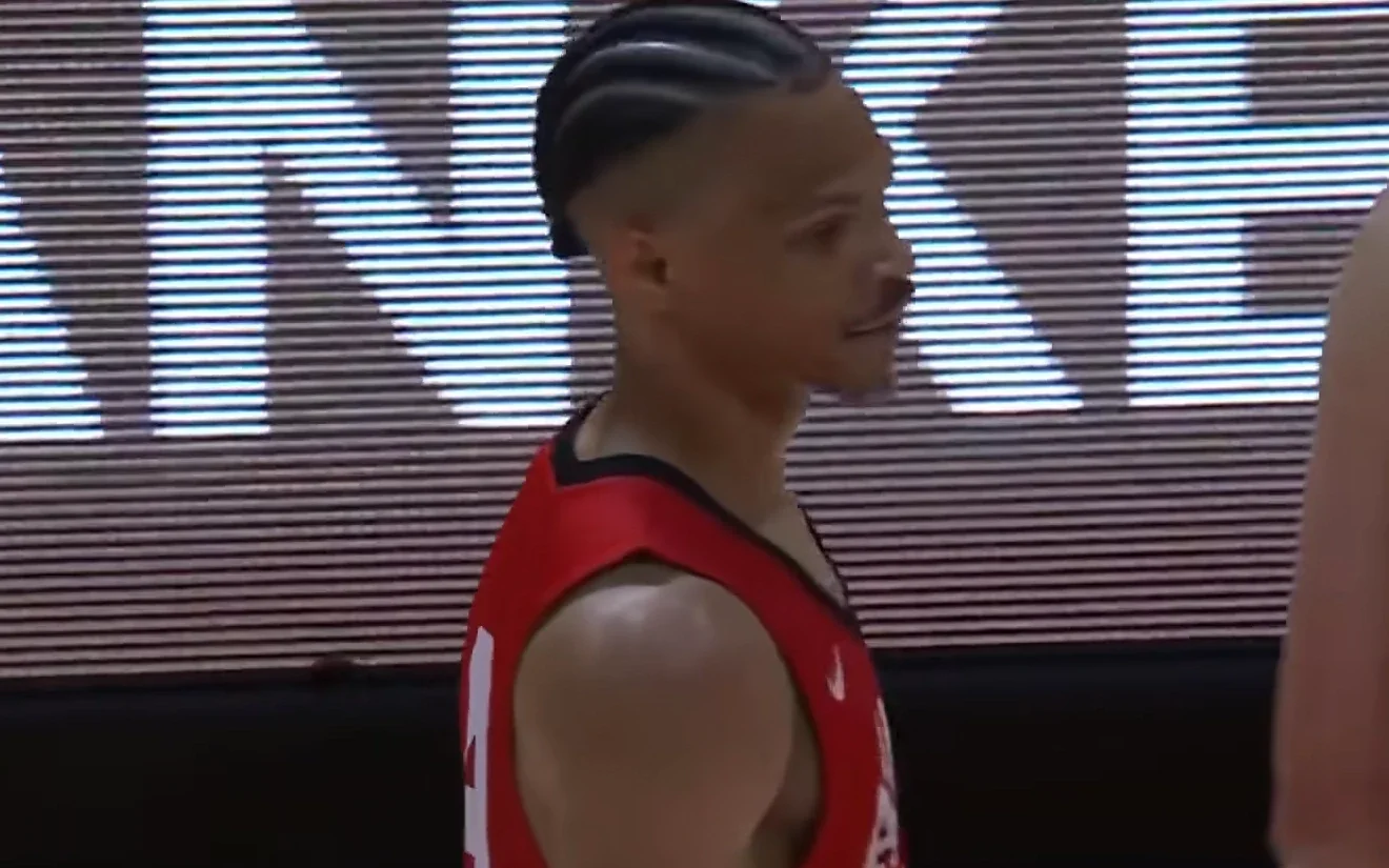 Στιγμιότυπο από το Hawks Grizzlies στο NBA Summer League