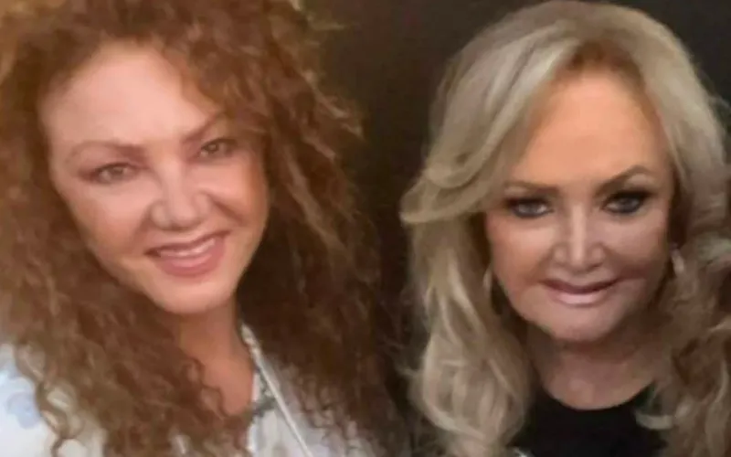 Bonnie Tyler: Πώς την αποχαιρέτησε η Σοφία Αρβανίτη που έκαναν μαζί το "Πεθαίνω στην ερημιά"