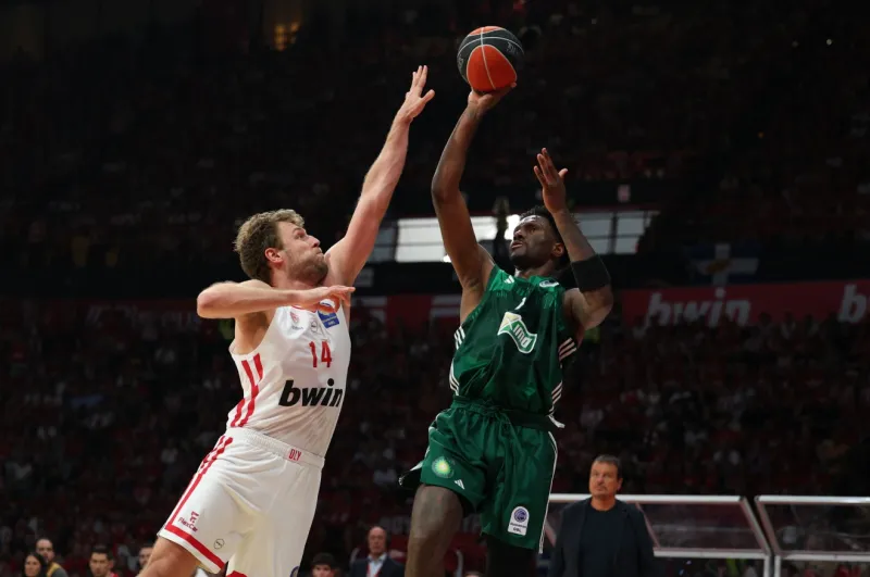 EuroLeague: Πώς Ολυμπιακός και Παναθηναϊκός «χωρούν» τα πανάκριβα συμβόλαια στο salary cap