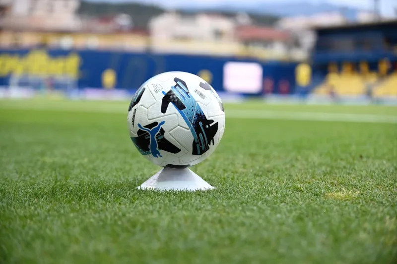 Ο «πάρε – βάλε» διευθυντής ομάδας της Super League!