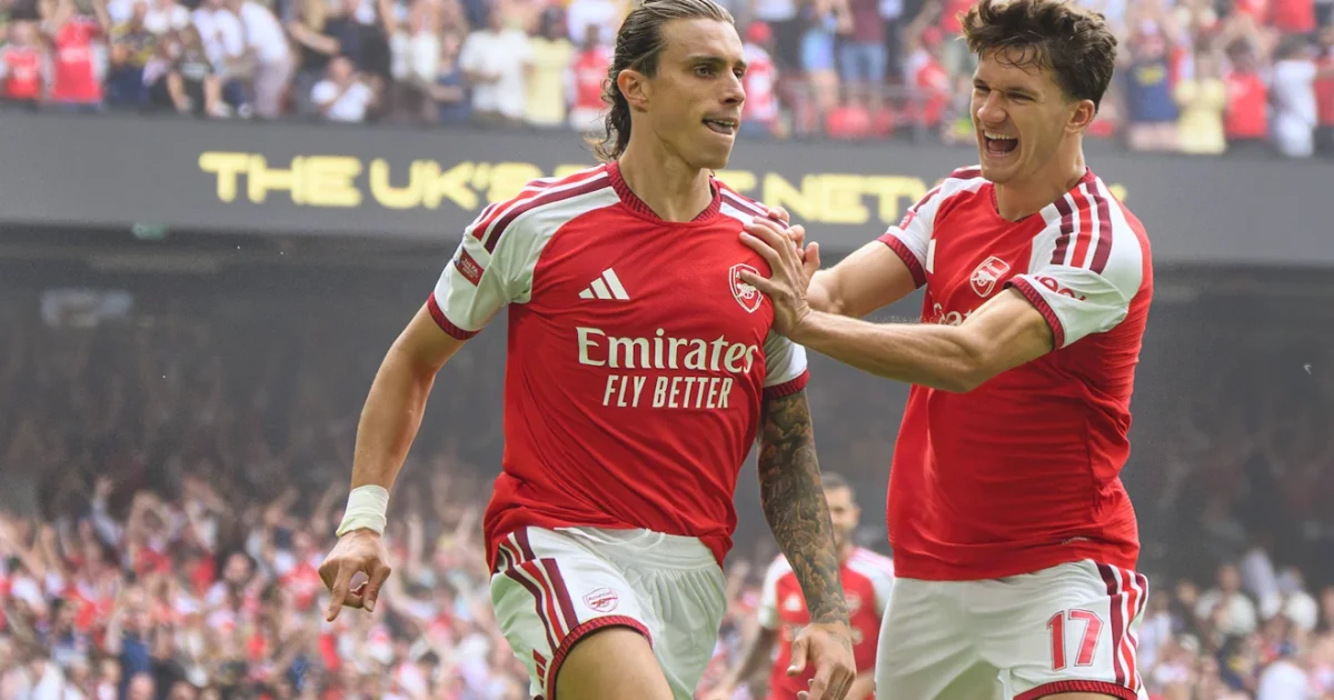 Ανοίγει η αυλαία σε Premier League και League 1 με ειδικά στοιχήματα! | Αθλητικά στο PlusTV.gr
