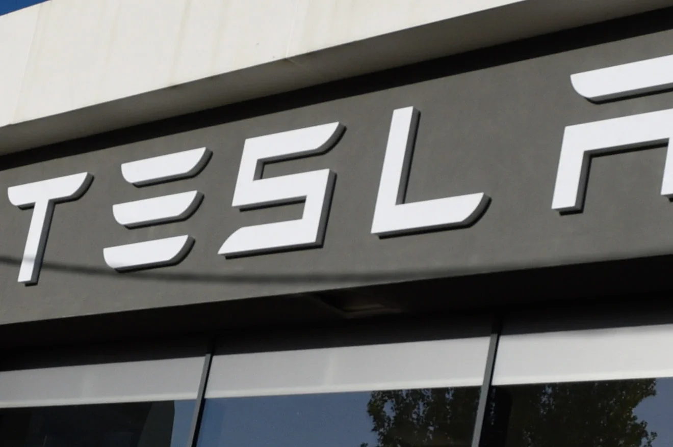 Tesla αυτοκίνητα και η μεγάλη ανάκληση στην Κίνα