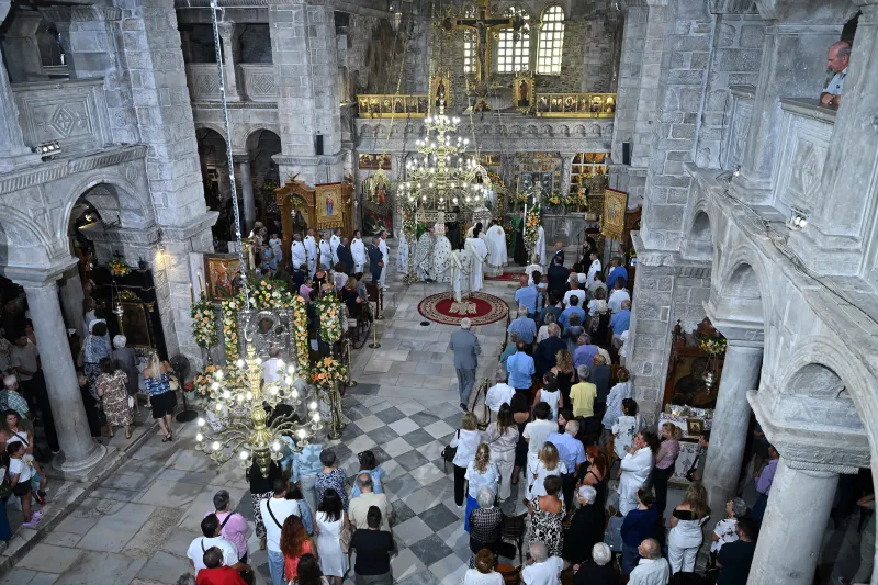 Ποιοι γιορτάζουν σήμερα – Κυριακή 23 Αυγούστου
