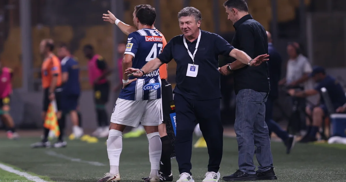 Bρήκαμε τον πρώτο! Ο προπονητής της Super League που θα φύγει πριν ανοίξουν τα σχολεία! | Αθλητικά στο PlusTV.gr