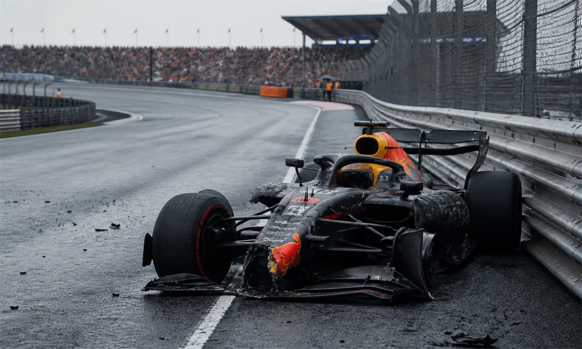 Μονοθέσιο Formula 1 έχει ακινητοποιηθεί κοντά στις μπαριέρες της τελευταίας στροφής σε βρεγμένη πίστα· Πηγή: Sportime.gr