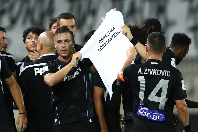 Περαστικά στον Γιάννη Κωνσταντέλια από τους παίκτες του ΠΑΟΚ