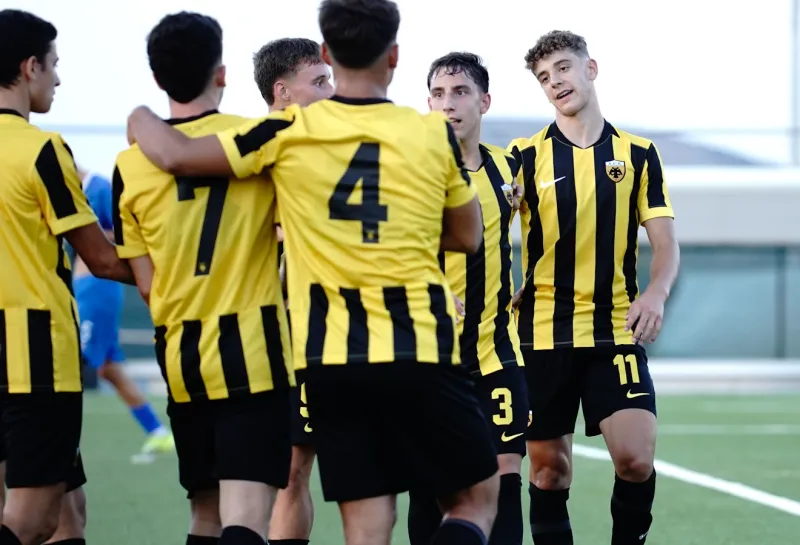 ΑΕΚ–Κόμο: Ο Φάμπρεγας νίκησε τον Αλέγκρι… παίζοντας σαν τον Αλέγκρι