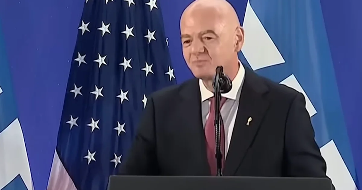 Ινφαντίνο: Γιατί δεν έπεσε το 2016. Τα τζετ του Πούτιν, ο Πάπας και τα «προσβλητικά» 2 εκατομμύρια