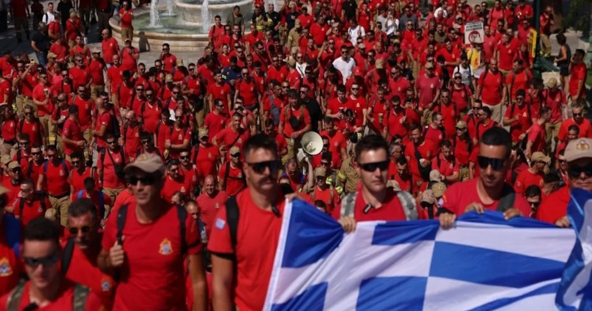 Η συγκέντρωση των Εποχικών Πυροσβεστών. | Αθλητικά στο PlusTV.gr