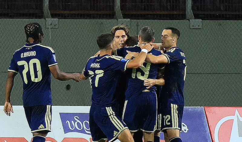 ΑΕΛ - Ολυμπιακός 0-4: «Ερυθρόλευκη» καταιγίδα στη Λάρισα για το Κύπελλο Ελλάδας