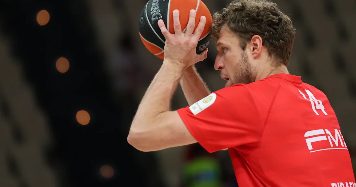 Βεζένκοφ: Το NBA δεν έχει τελειώσει για τον Σάσα | Αθλητικά στο LivePress.gr
