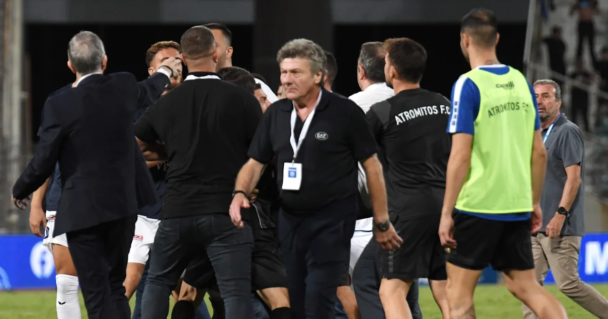 Κέρκεζ: Έξαλλος με Ματσάρι - Αποθέωσε Μεντιλίμπαρ | Αθλητικά στο LivePress.gr