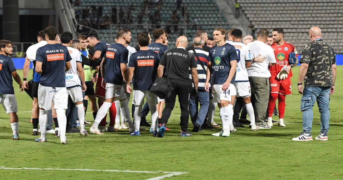 Κακώς ακυρώθηκε το γκολ του Ηρακλή στις καθυστερήσεις | Αθλητικά στο LivePress.gr
