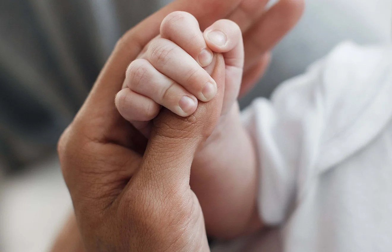 Τραγική κατάρρευση των γεννήσεων τις τελευταίες 4 δεκαετίες