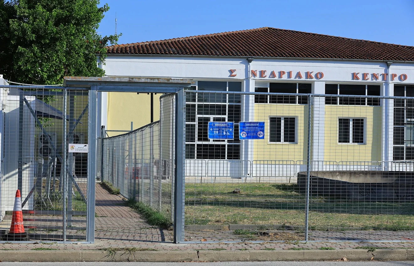 Συγκλονίζουν οι καταθέσεις των συγγενών στη δίκη για τα Τέμπη