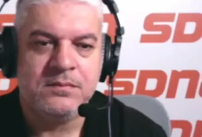 Βασίλης Παπαθεοδώρου: Είναι ένας τύπος 14 εκατομμύρια, Τόσο απλά