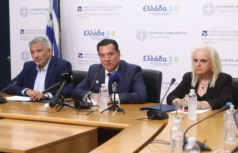 Γεωργιάδης: «Ατομική ευθύνη» του πολίτη να βρίσκει τους κομπογιαννίτες γιατρούς!