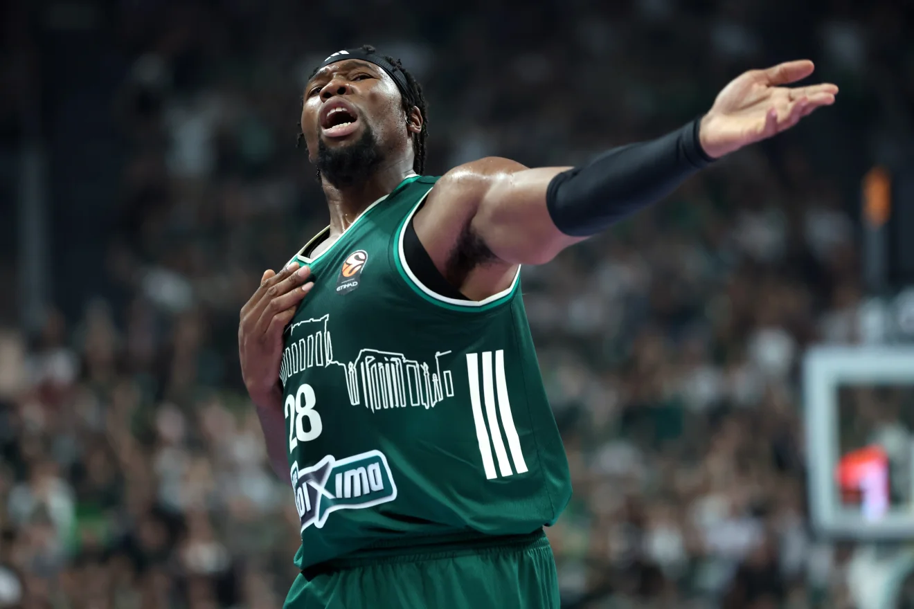 Ο Γκέρσον Γιαμπουσέλε με τον Παναθηναϊκό