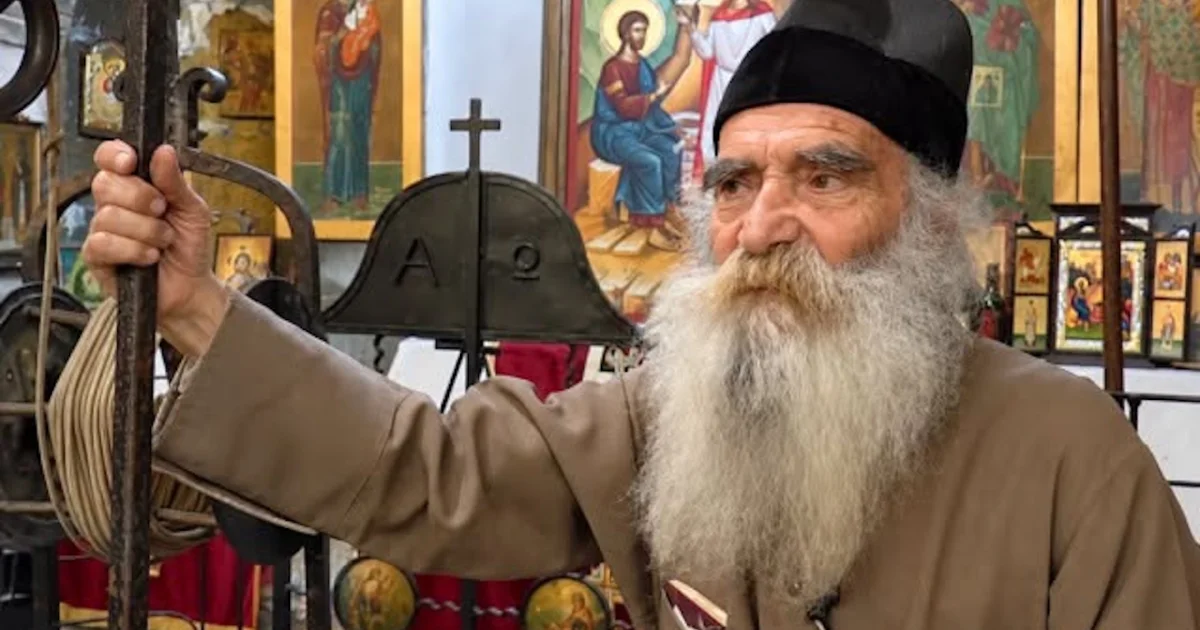 Εκοιμήθη ο π. Ιουστίνος Μάμαλος - Ο φύλακας των Αγίων Τόπων | Αθλητικά στο PlusTV.gr