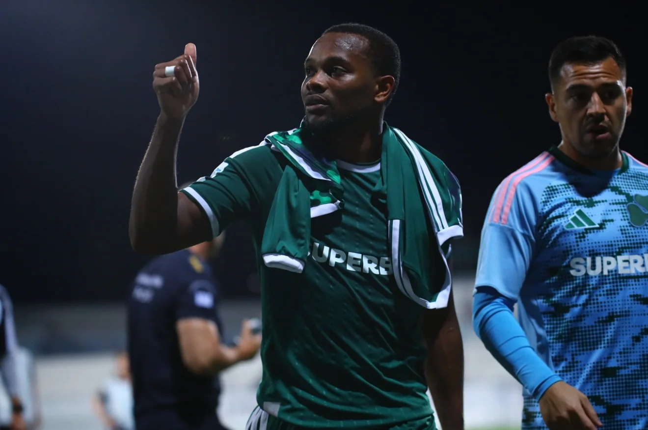 Ελπίδες να παίξει ο Λιβάι Γκαρσία στο ματς με τον Ολυμπιακό.