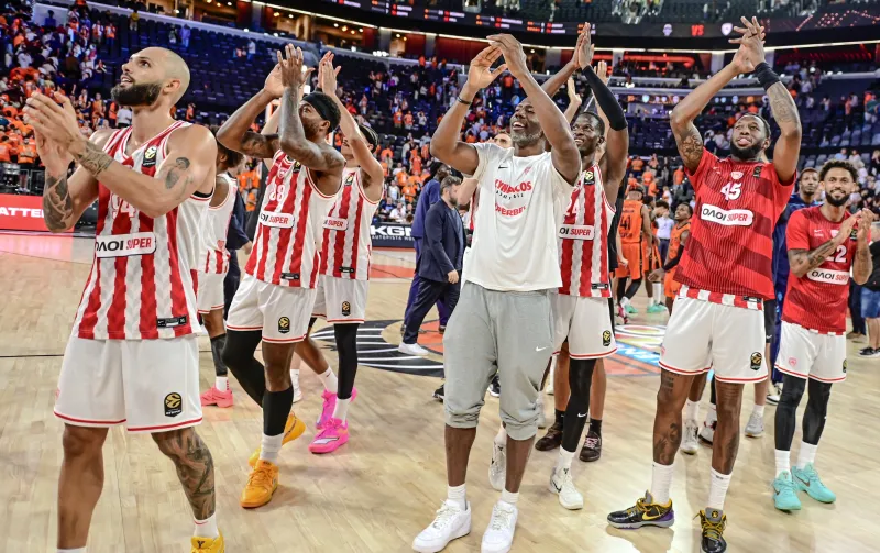 Ολυμπιακός: Ισοφάρισε ιστορικό ρεκόρ της EuroLeague με ανατροπή από το -28